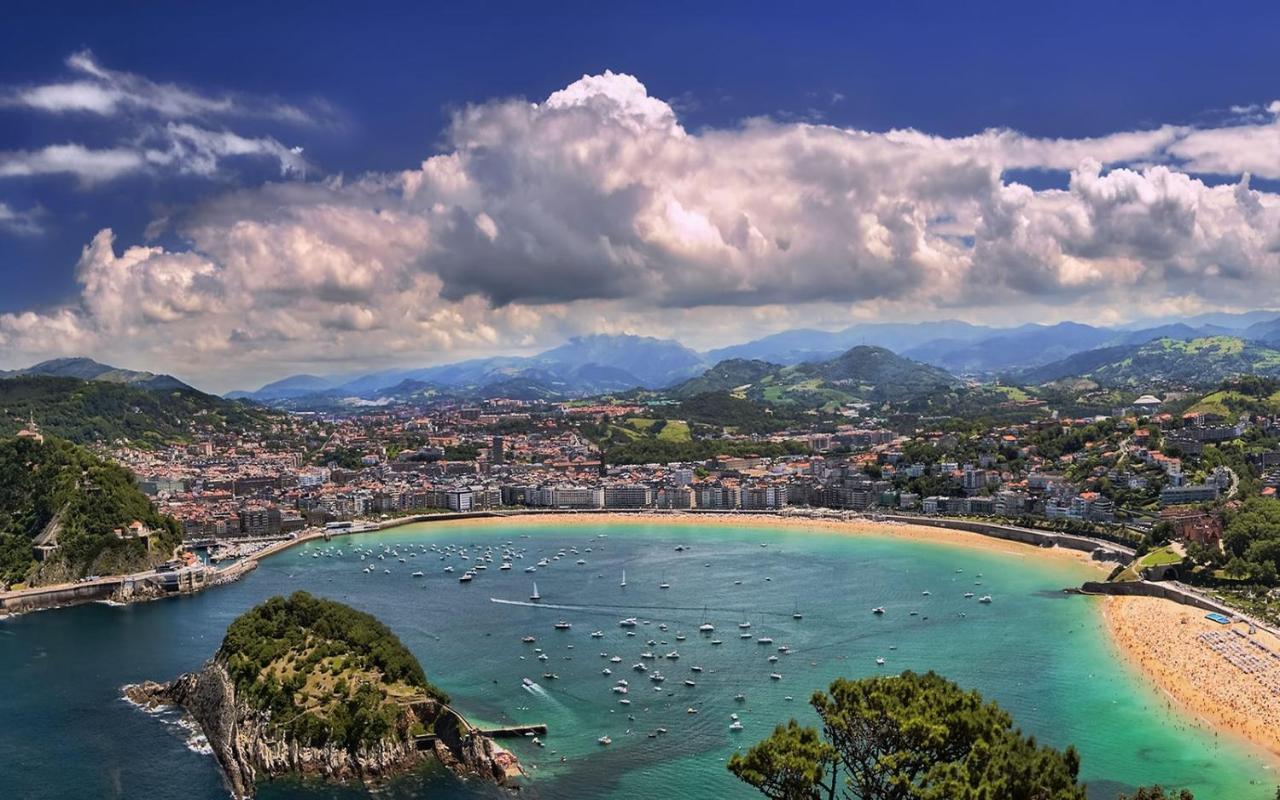 Spacious Central Old Town Apartment San Sebastian Luaran gambar